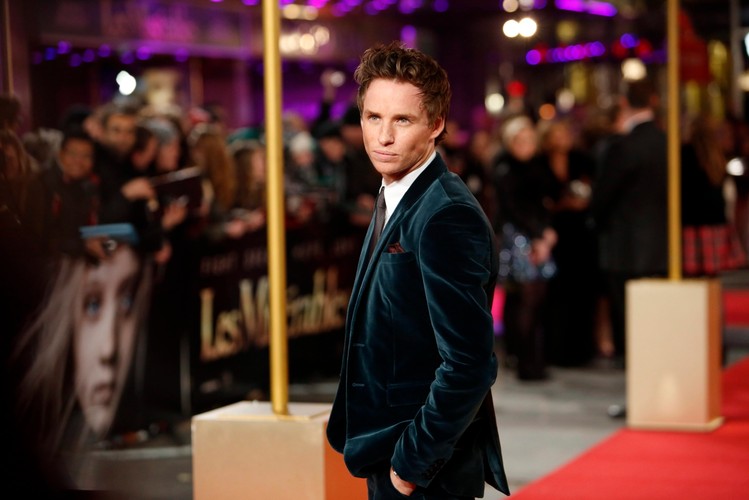 Eddie Redmayne na premierze 'Les Misérables. Nędzników' w Londynie