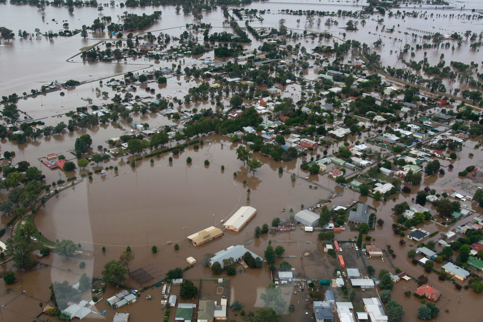 Wielka powódź w Australii - 13 tysięcy ewakuowanych