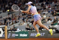 Świątek zdetronizowana na Roland Garros. Sabalenka wyrzuciła Polkę z French Open