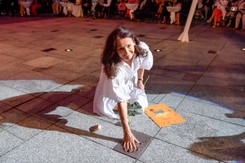 Przeżyli już razem 40 lat.  Gwiazda spotkała go, gdy była w smutku po bolesnym rozwodzie