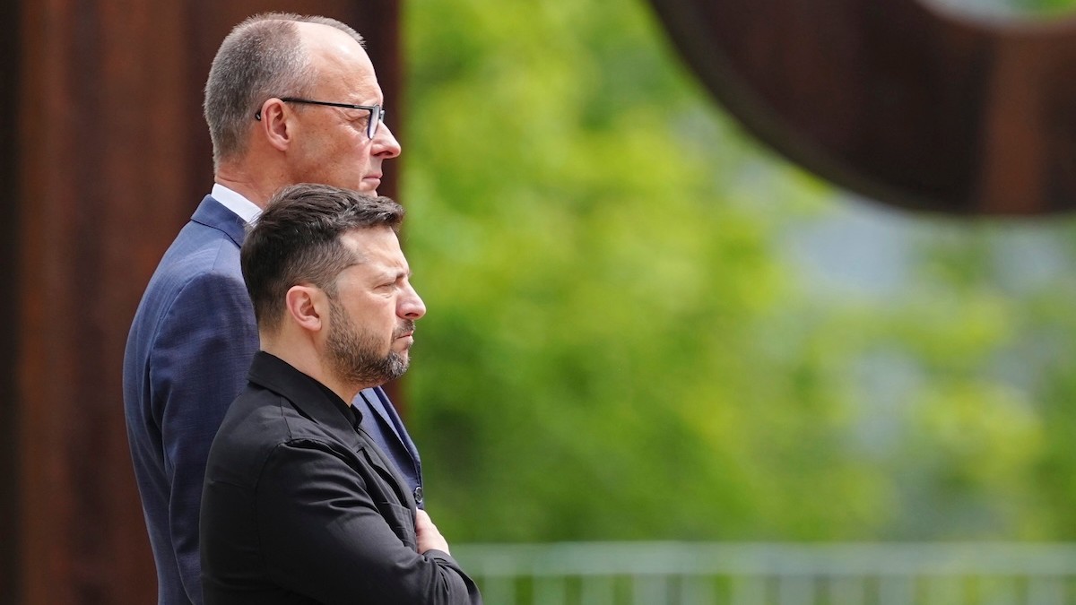 Ukrajinský prezident Volodymyr Zelenskyj a nemecký kancelár Friedrich Merz v Berlíne.