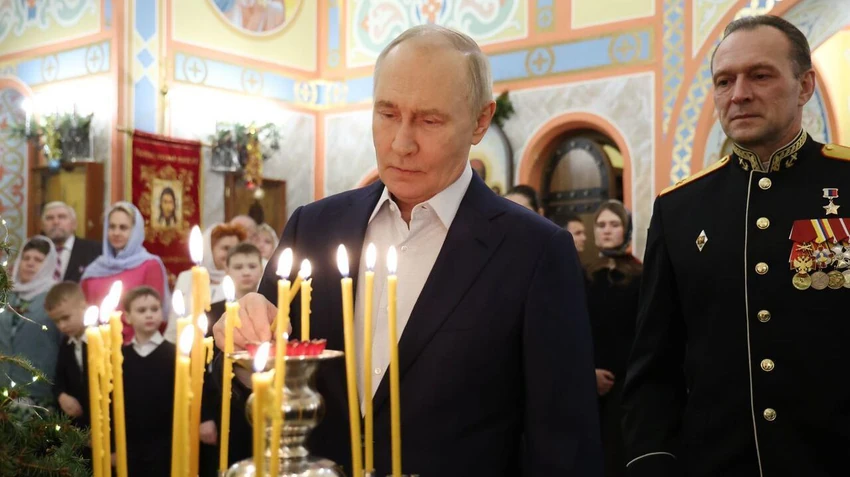 Vladimir Putin, ruski predsednik, svake godine prisustvuje božićnoj liturgiji | Foto: VYACHESLAV PROKOFYEV/SPUTNIK/KREMLIN POOL/EPA/Shutterstock