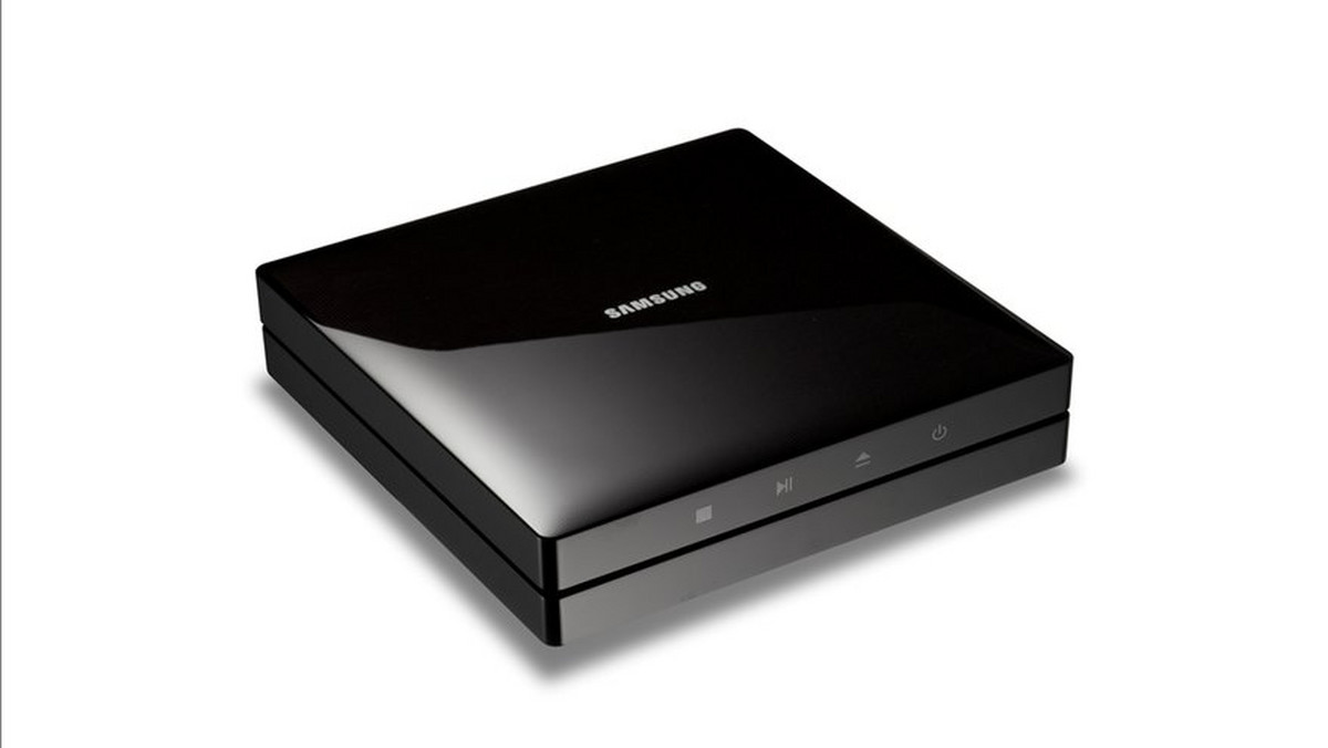 Na targach CES 2012 firma Samsung zaprezentowała dwa nowe, inteligentne i wielofunkcyjne odtwarzacze Blu-ray: BD-ES6000 i BD-E6300. Pierwszy z nich oferuje nowe możliwości dostępu do filmów i zdjęć z wielu urządzeń. BD-E6300 to smukły odtwarzacz Blu-ray 3D wyposażony w tuner naziemnej telewizji cyfrowej.