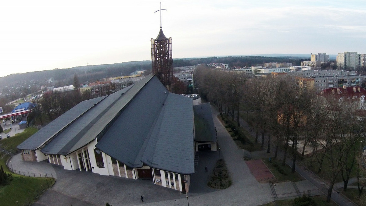 Zielona Góra. Pijani zakłócili pasterkę. Wiernych obrzucali śnieżkami