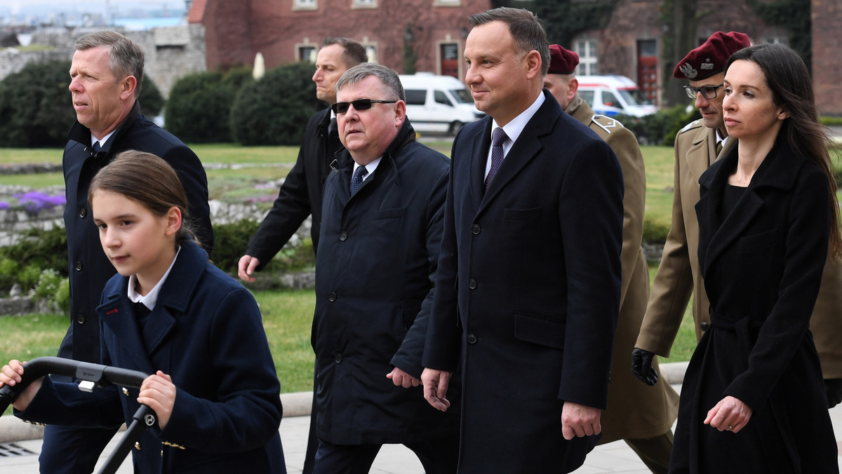 Katastrofa smoleńska. Andrzej Duda w rocznicę na Wawelu