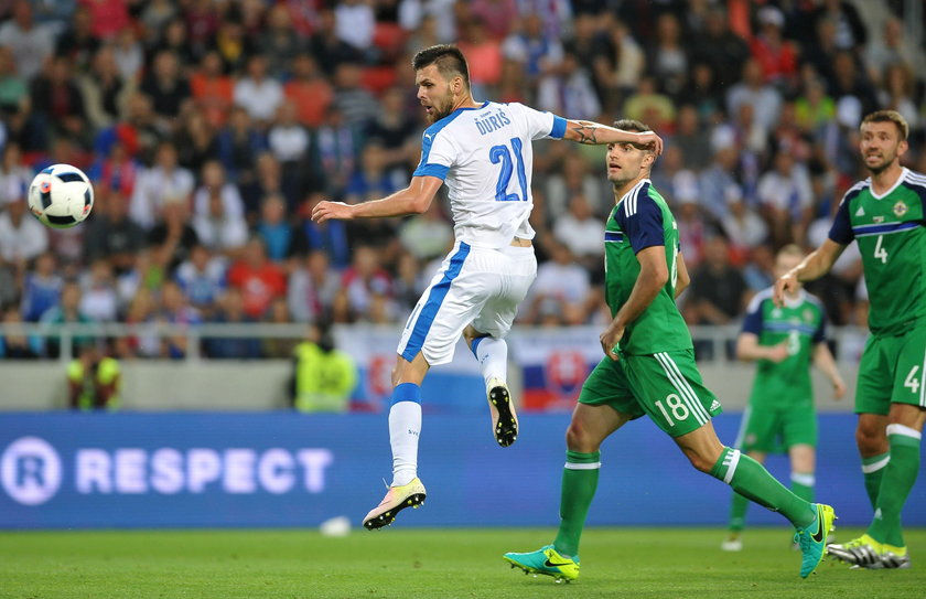 Nemanja Nikolić opuści Legię Warszawa. Jego następcą ma zostać Czech Michal Duris