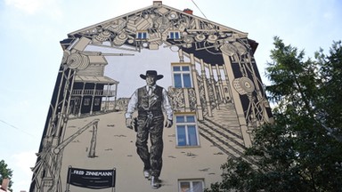 Powstał mural upamiętniający twórcę filmu "W samo południe"