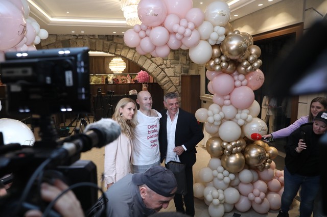 Aca Sofronijević slavlje rođenje deteta 