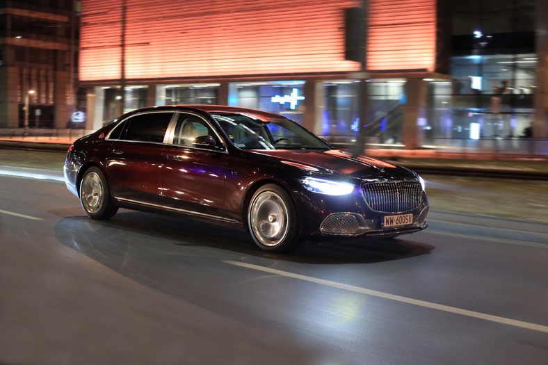 Mercedes-Maybach S680 (2021 r., generacja Z 223)