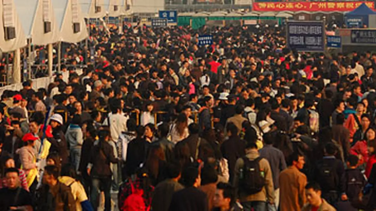 Internautów w Chinach jest więcej, niż mieszkańców USA