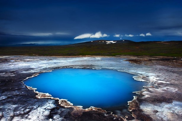 Iceland, Blahver lake in Hveravellir