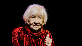 A rendőrség keresi Csernus Mariann milliós aranygyűrűjét: kifosztották a 94 éves, Kossuth-díjas színésznőt 