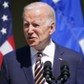 Prezydent USA Joe Biden, obok premier Szwecji Magdaleny Andersson i prezydenta Finlandii Sauli Niinistö (poza kadrem), przemawia w Ogrodzie Różanym po spotkaniu w Białym Domu w Waszyngtonie, 19 maja 2022 r.