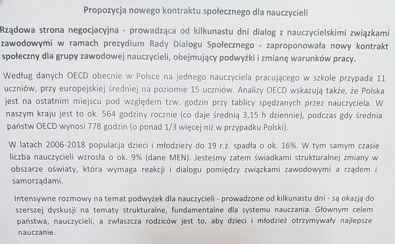 Propozycja rządu dla nauczycieli