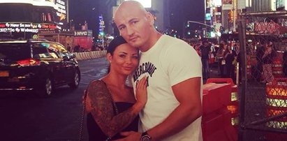 Artur Szpilka na romantycznym zdjęciu z narzeczoną! Kamila Wybrańczyk wije się wokół ukochanego