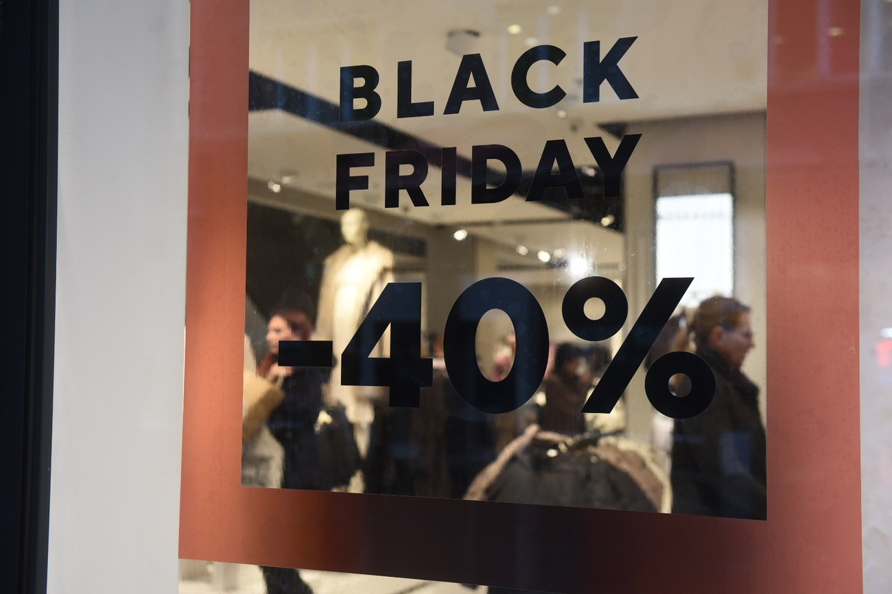 "Eksplozija potrošnje" za Crni petak: Rast prometa u maloprodaji od 13,2%, izdato 5,1 milion računa u Hrvatskoj
