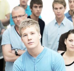 Sprawdź, gdzie znajdziesz pracę tuż po ukończeniu studiów. Bez stażu