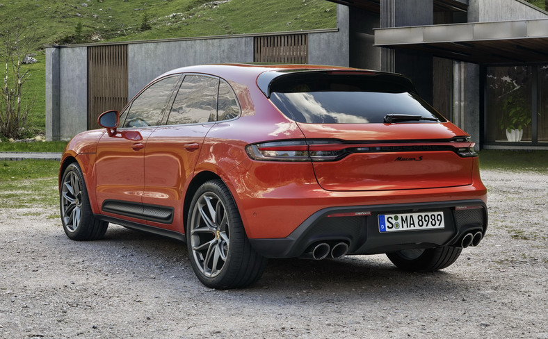 Porsche Macan 2021