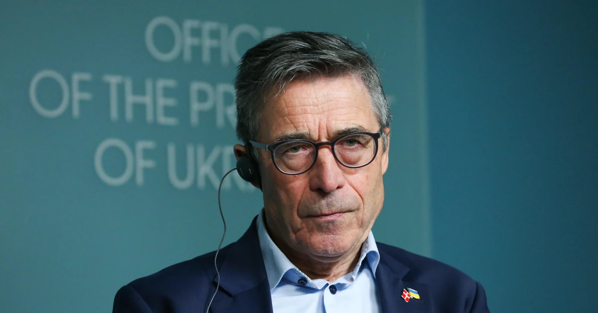 Former NATO chief on Russia: Bear armed with atomic  weapons in a chicken coop