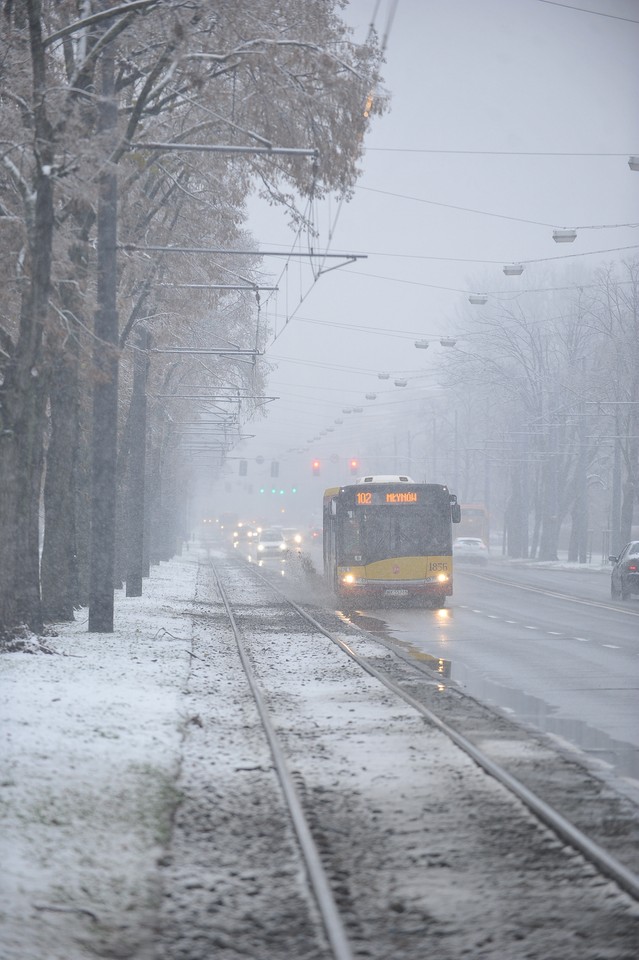 WARSZAWA OPADY ŚNIEGU (opady śniegu )