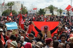 Komorowski w Tunisie na marszu przeciwko terroryzmowi. ZOBACZ ZDJĘCIA