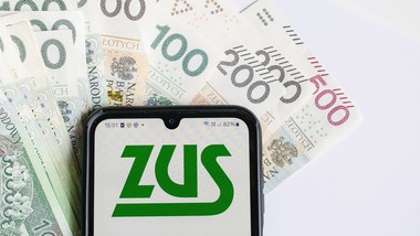 zus zmienia terminy wypłat 13. emerytury w 2026 roku. oto nowy harmonogram