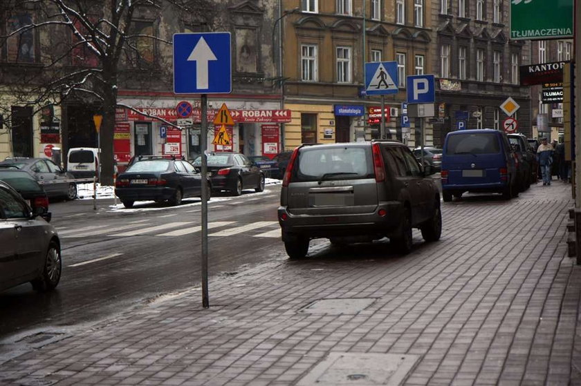 Zobacz, gdzie za darmo zaparkujesz w strefie