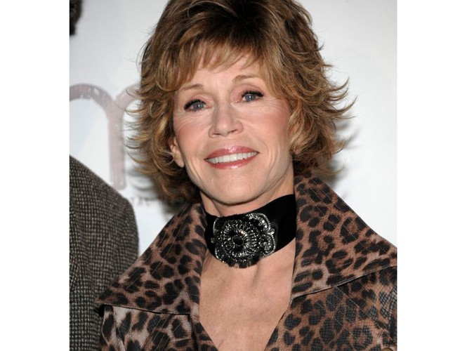Fonda była seksowną Barbarellą. Teraz jest jedną z najseksowniejszych babć wnucząt Malcolma i Vivy