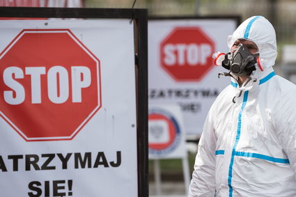 To już oficjalnie. Nowe obostrzenia na święta w związku z Omikronem. Będą obowiązkowe szczepienia