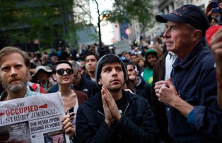 Protesty ogarniają cały świat. Czy stoimy u progu rewolucji?