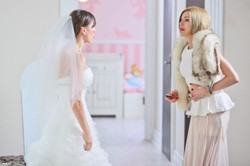 Ślub, wypadek i bójka w finałowym odcinku "Przepisu na życie"