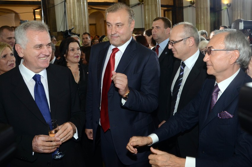 Grujić (u sredini) sa Bekom i Miškovićem na inauguraciji Nikolića