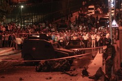 Atak na konsulat USA i posterunek policji w Stambule