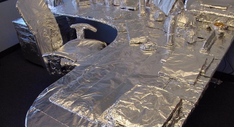 desk foil