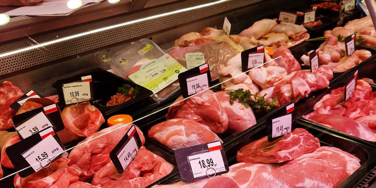 W sklepach warto zacząć zwracać uwagę na ceny mięsa