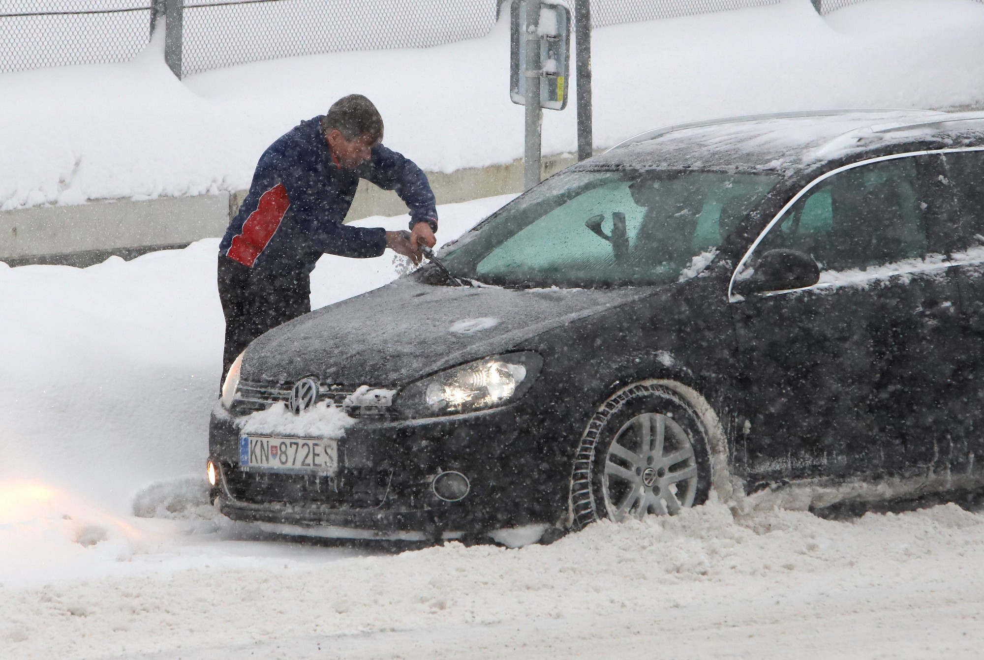 Slovensko zasiahlo sneženie.