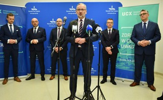 Niedzielski: W ciągu miesiąca ograniczenie recept z internetu