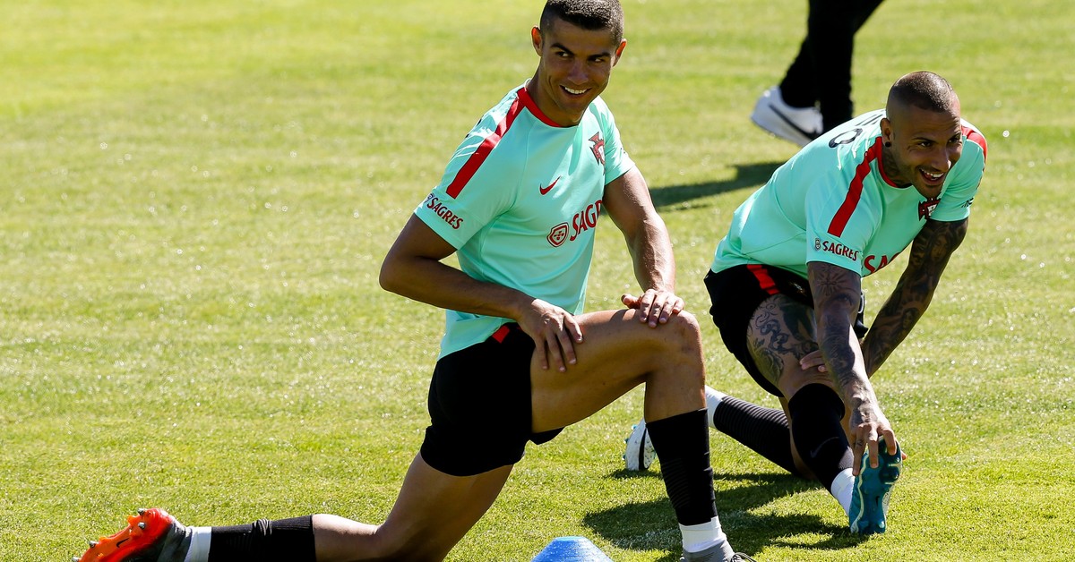 Ronaldo po raz drugi z rzędu najlepiej zarabiającym sportowcem na ...