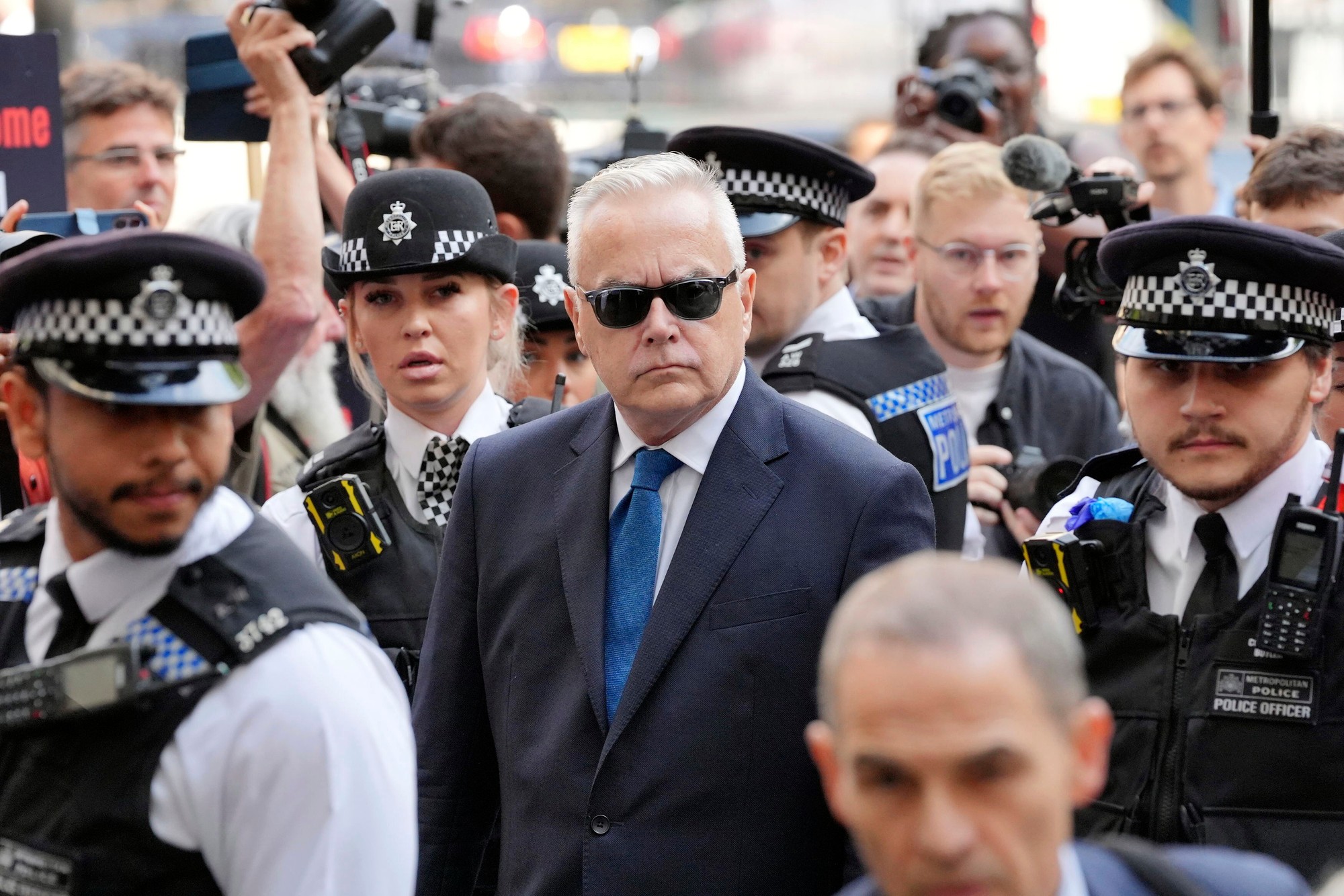 Bývalý moderátor britskej stanice BBC Huw Edwards.