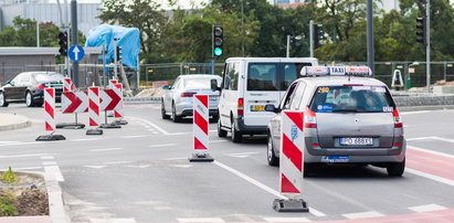 Kaponiera otwarta, ale czy bezpieczna?