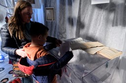 PKW o frekwencji w wyborach samorządowych: Prawodopodobnie najwyższa w historii