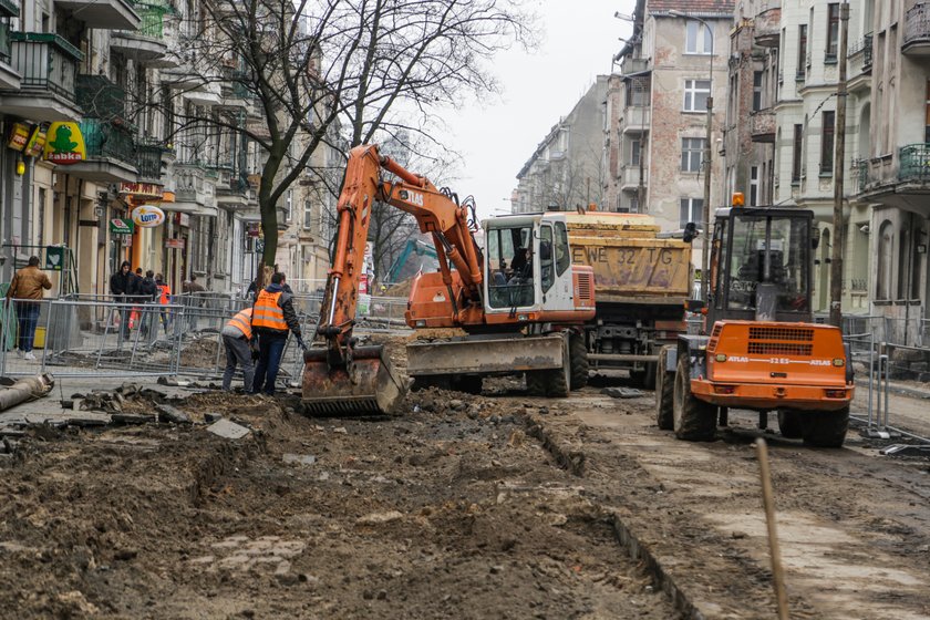 Przebudowa Nowowiejskiej (od Wyszyńskiego do Piastowskiej) we Wrocławiu