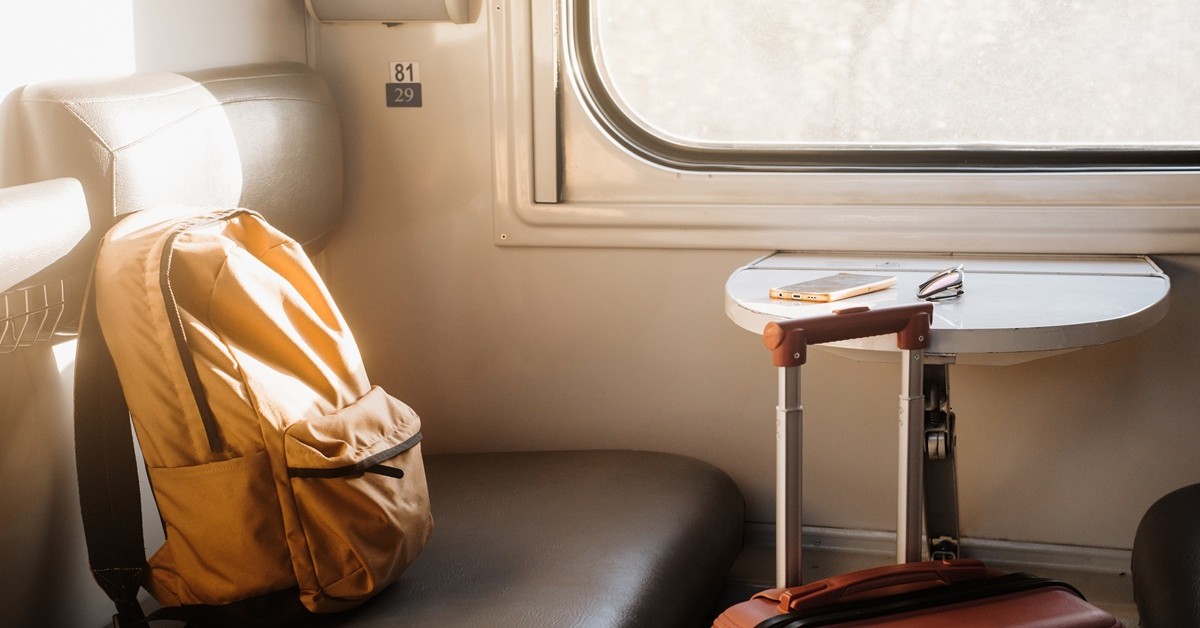 Nowe wytyczne dla podróżujących pociągiem. 1900 zł kary za nieprzestrzeganie obostrzeń