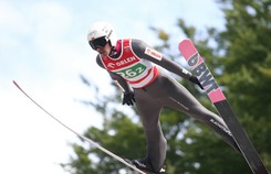 Letnia GP w skokach. Stoch upadł na skoczni w Courchevel, Żyła na 8. miejscu