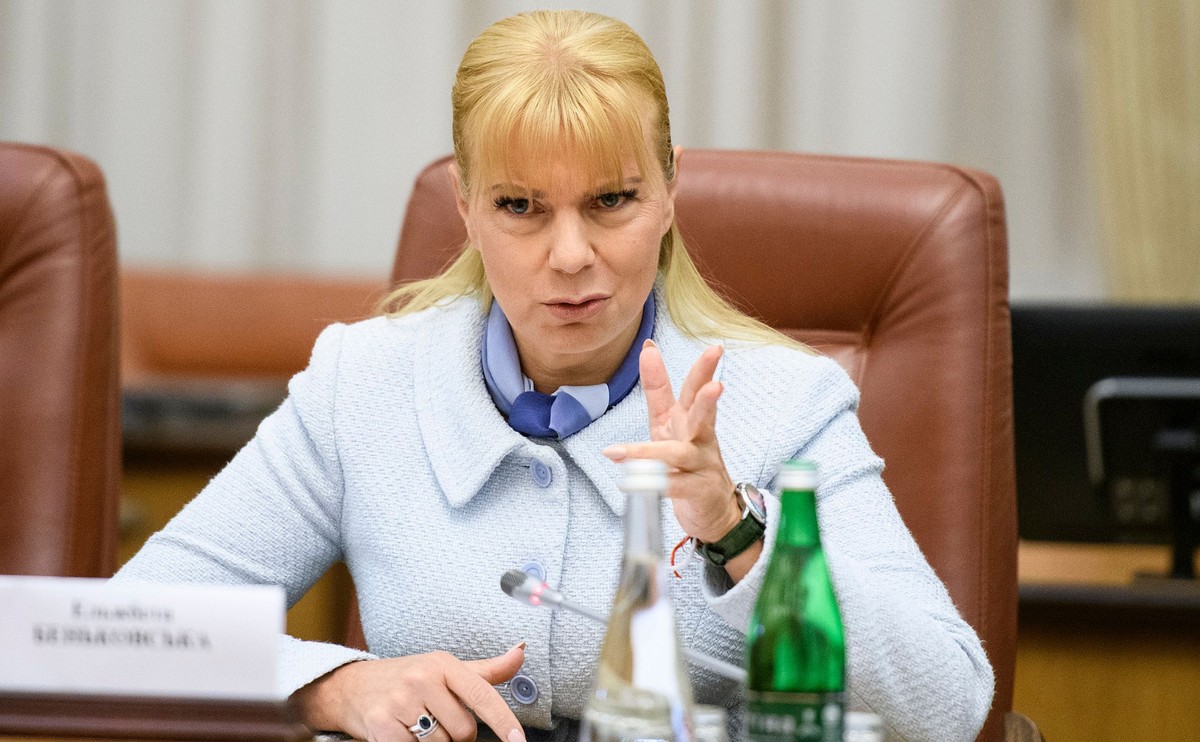 Bieńkowska: Reputacja i pozycja Polski są w tej chwili zrujnowane