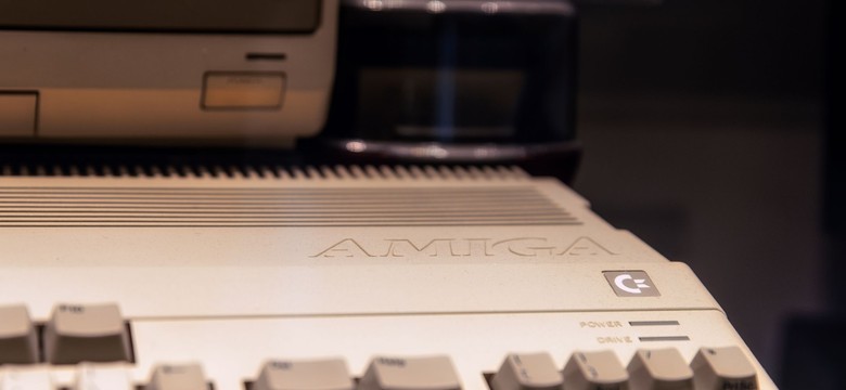 Fani gier retro będą zachwyceni. Koch Media ma dla nich konsolę jak Amiga