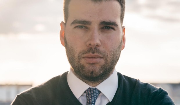 Dusan Komar 