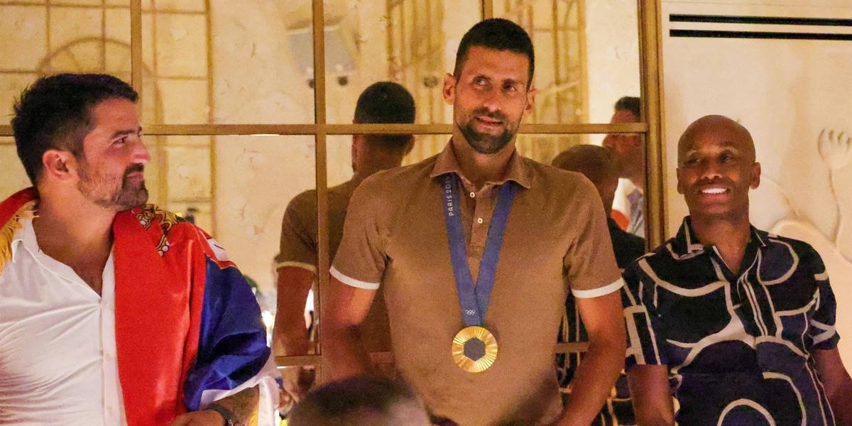 Novak Djokovic pokazał, co myśli o medalu z Paryża.