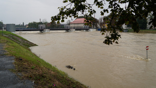 Ewakuacja mieszkańców, Nysa