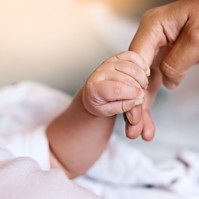 Így mentheti meg az újszülöttek életét ez a szűrés